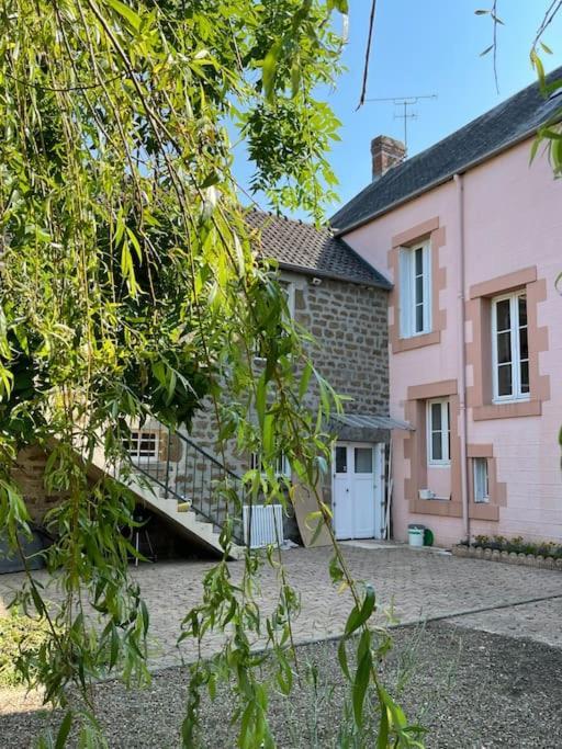 Les Maisons D'Aure: Le Studio Putanges Buitenkant foto